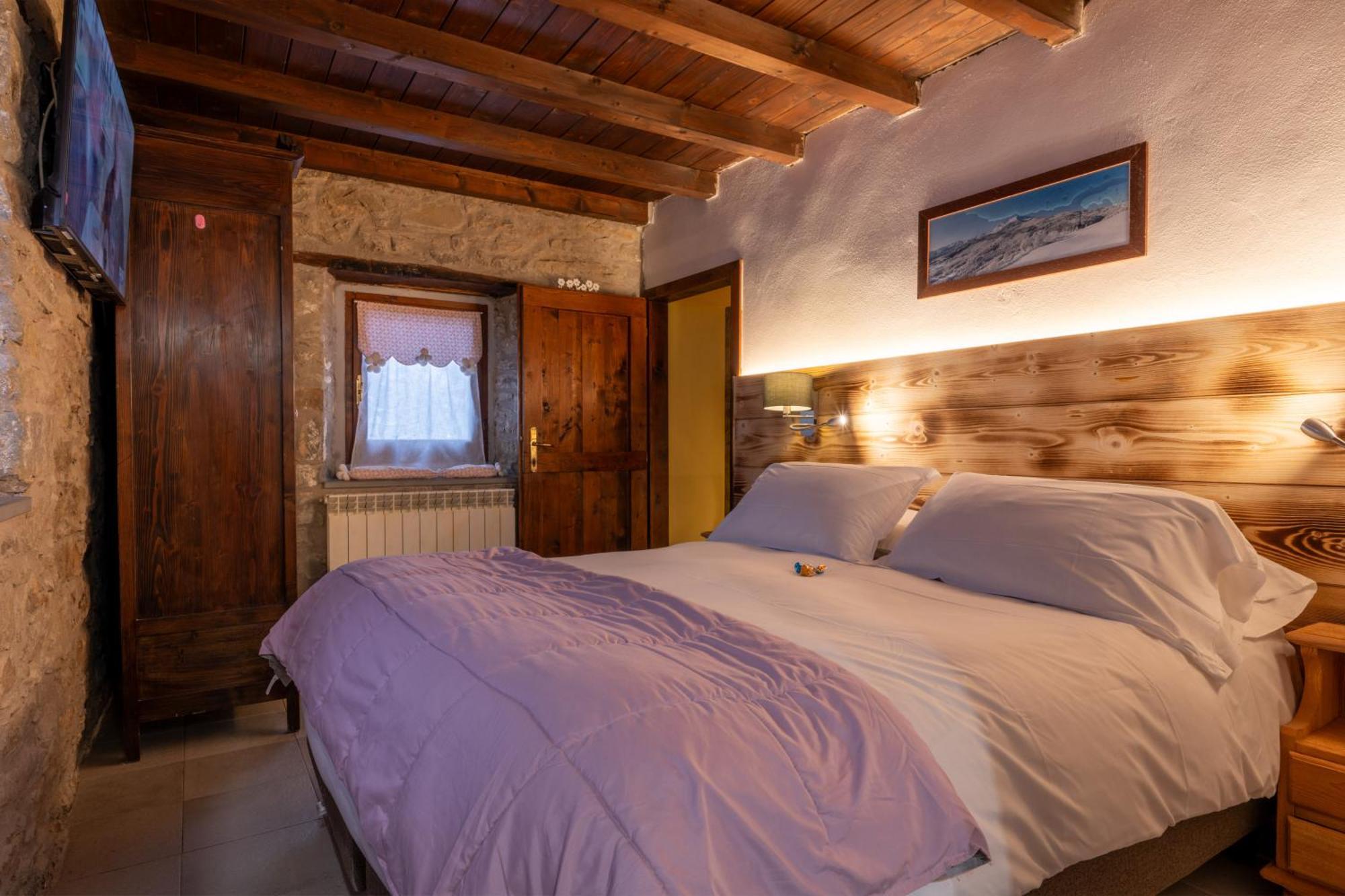 Rifugio Del Firenze Ninfa Hotel Сестола Екстериор снимка