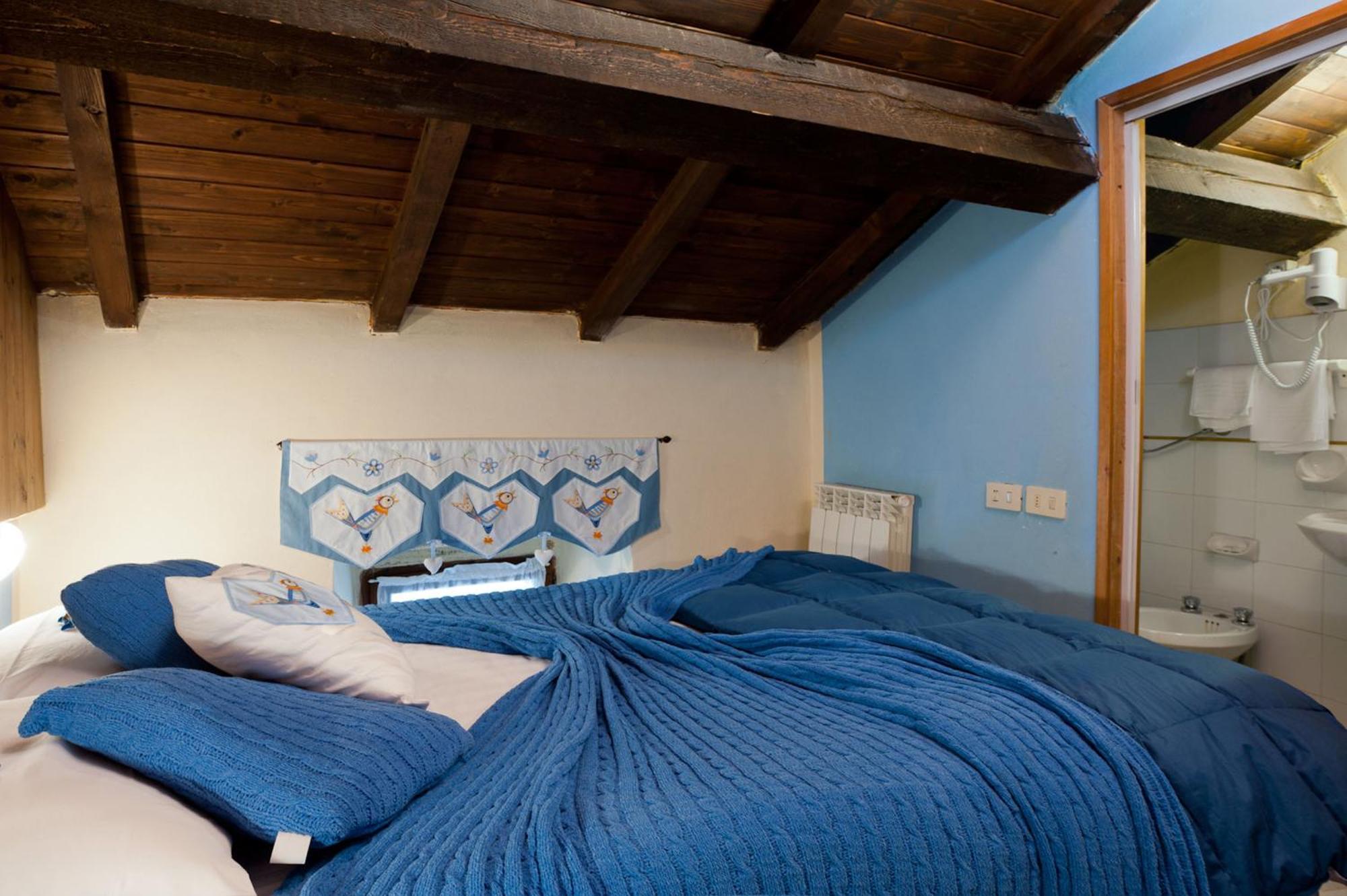 Rifugio Del Firenze Ninfa Hotel Сестола Стая снимка